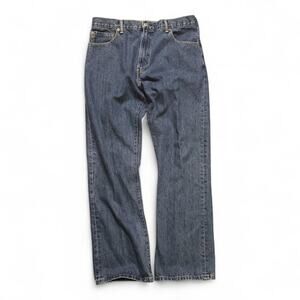 Levi’s Straight Leg Jeans – Mid Blue 2000s Fade Classic Five-Pocket